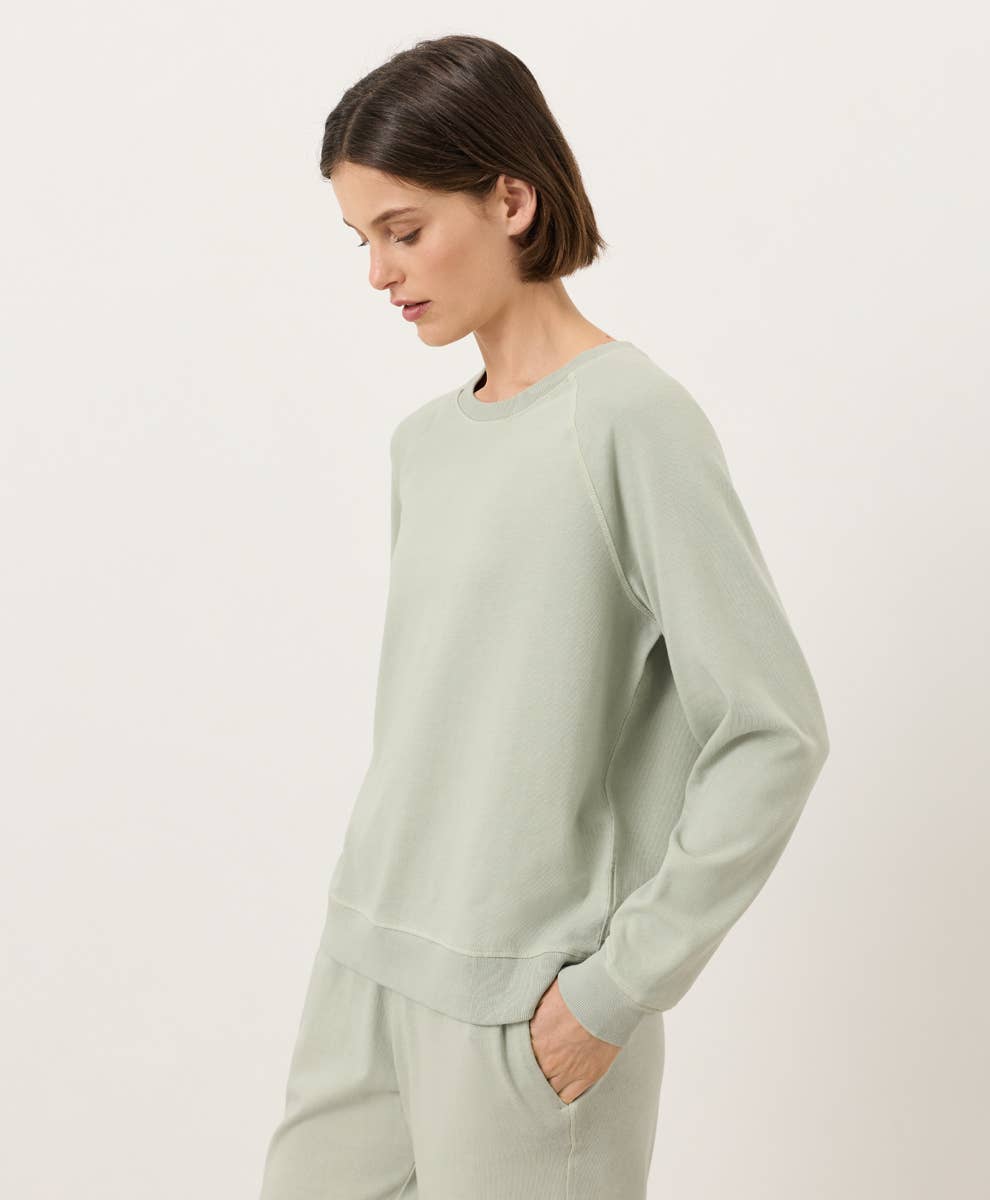 Pact - Women's Weekends Relaxed Raglan Sweatshirt: Washed Seagrass / Small