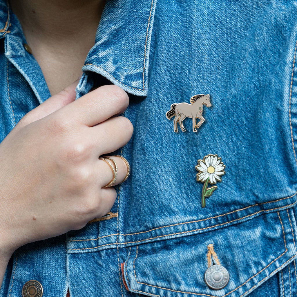 Happily Plants - Horse Pin, Horse Gifts, Cowgirl accessories