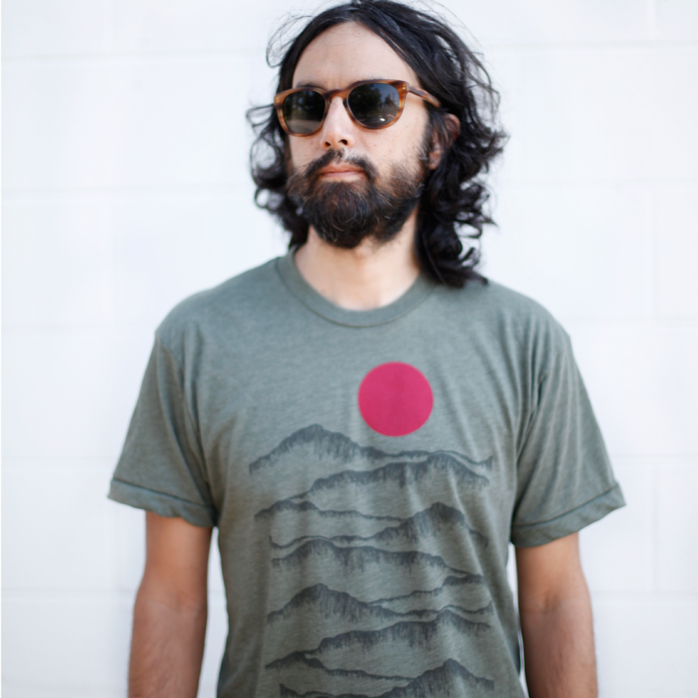 Blackbird Supply Co. - Men's Badlands National Park Mountains Tee Shirt