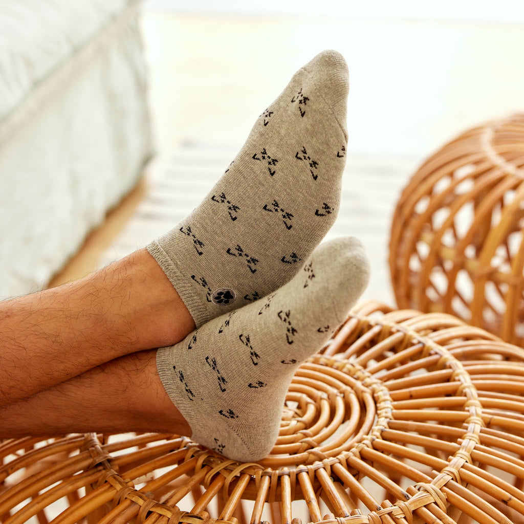 Conscious Step - Ankle Socks that Save Cats | Gray