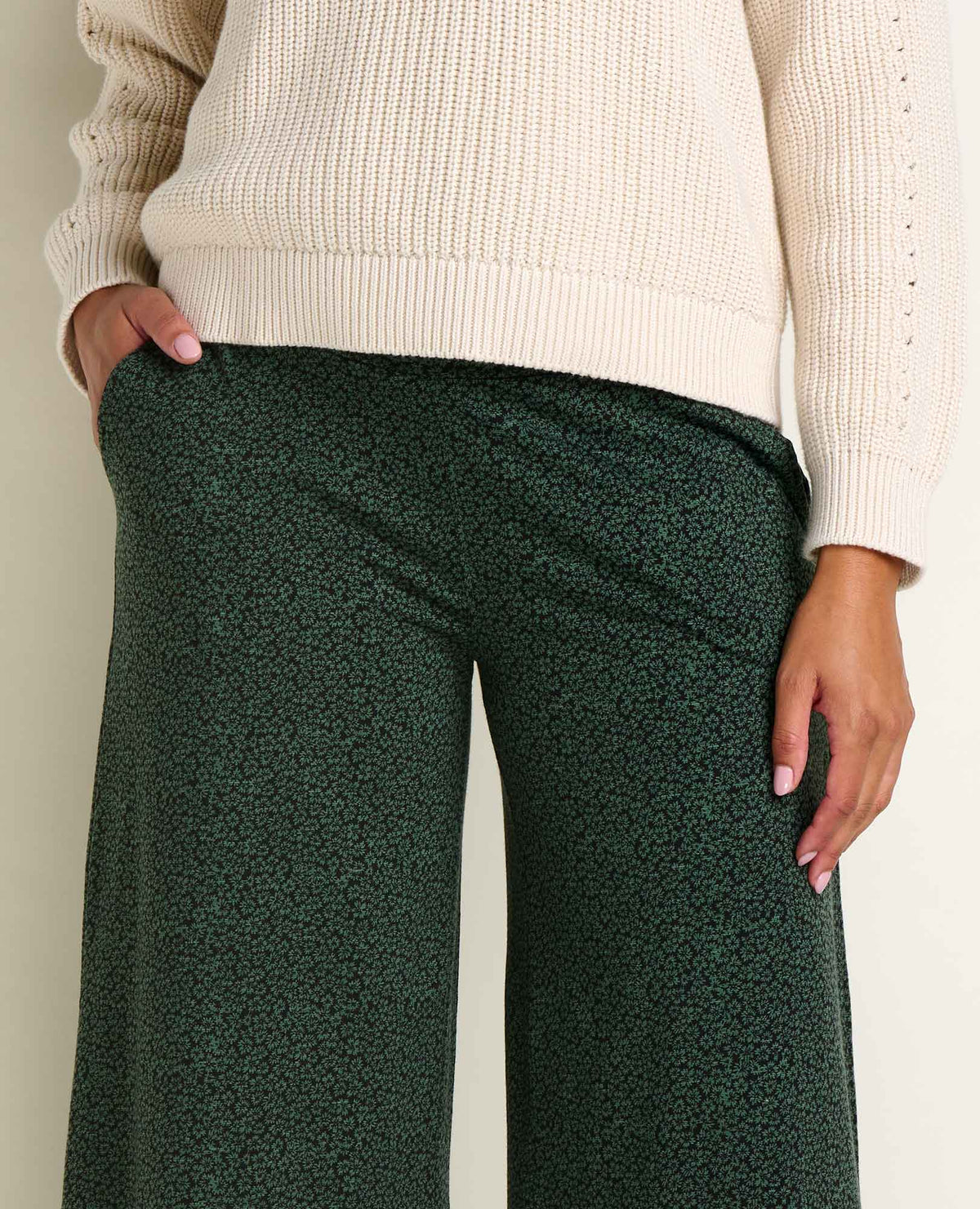 Toad&Co - Women's Chaka Wide Leg Crop Pant, Cilantro Print